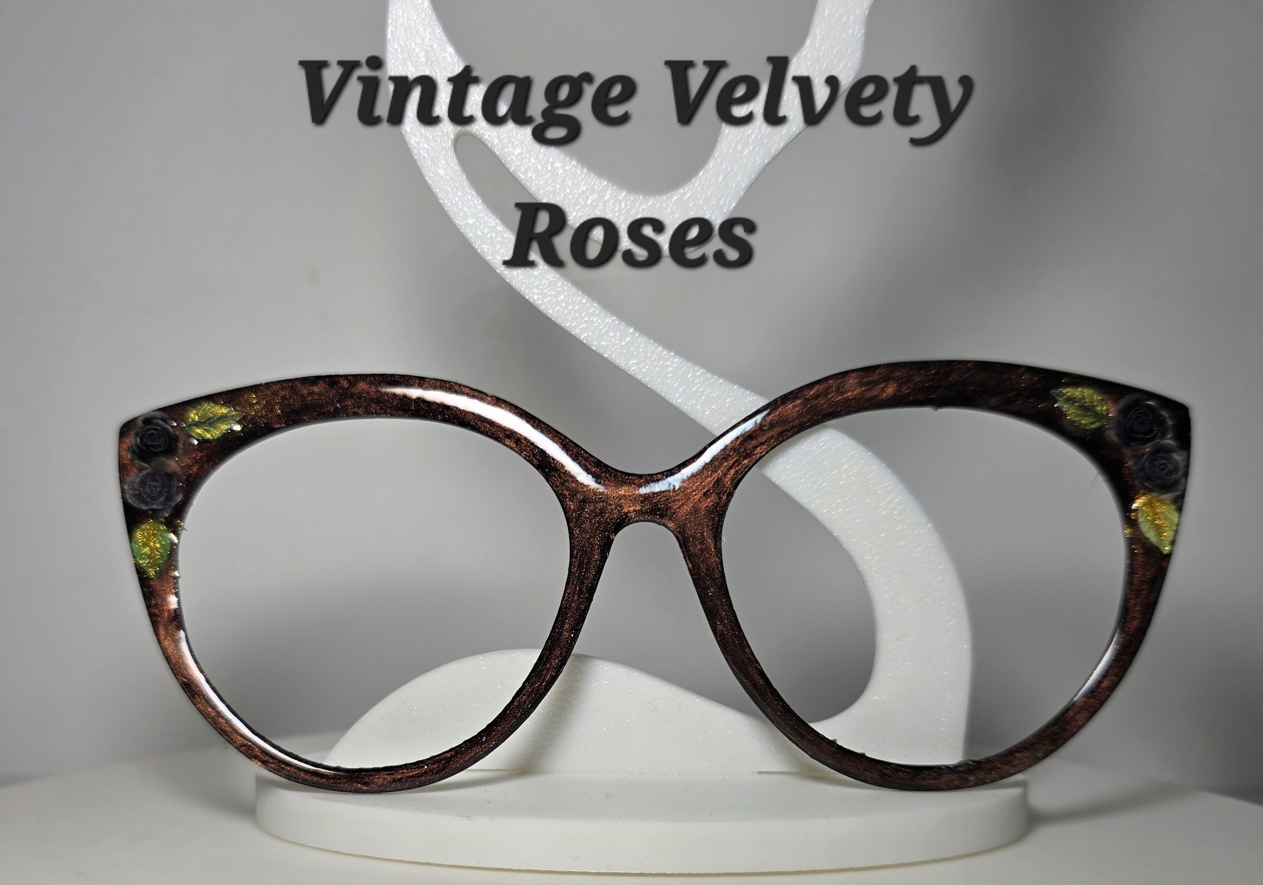 Vintage Velvety Roses