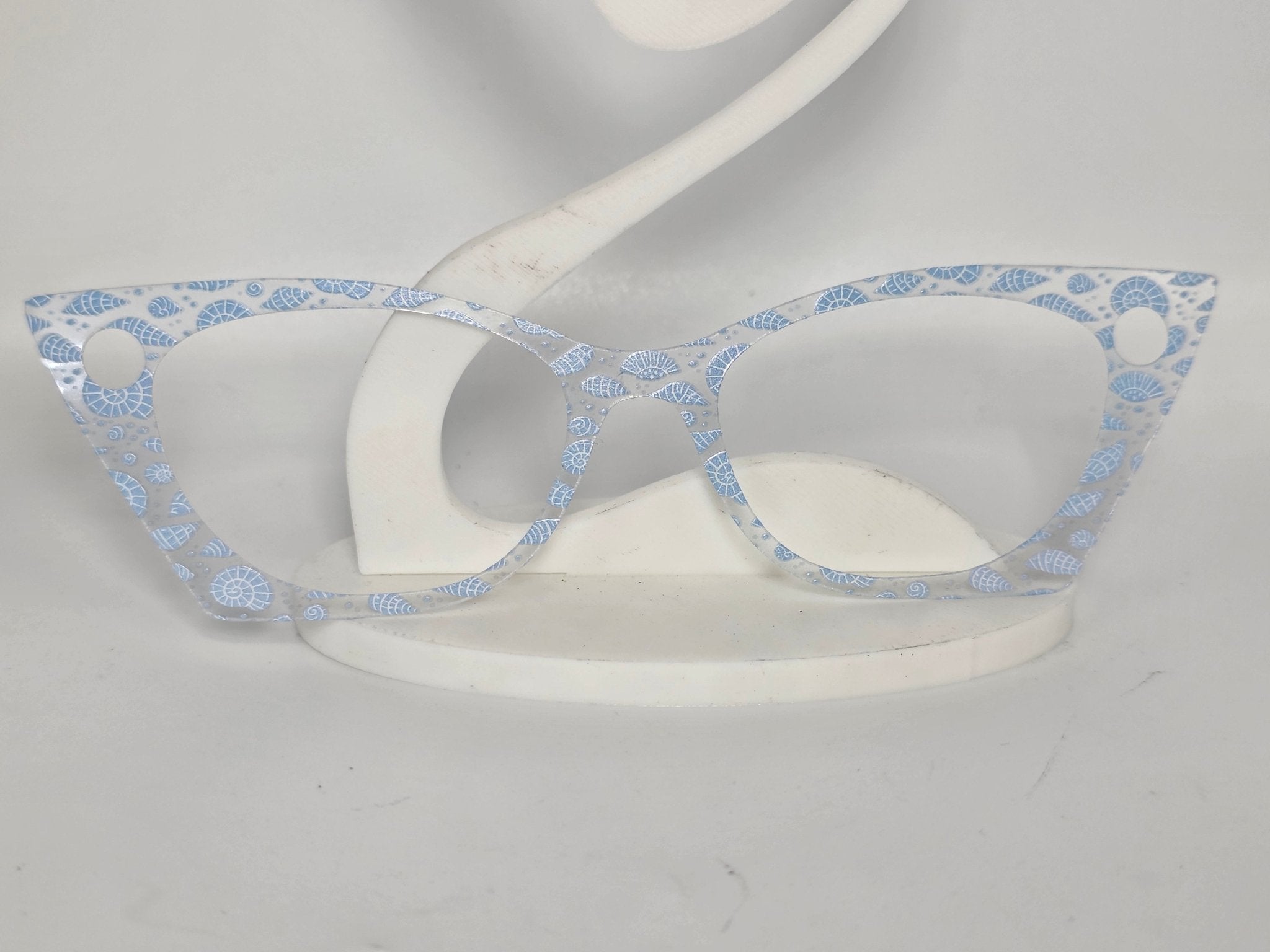 Beachcomber Finds - R3dvelvetee