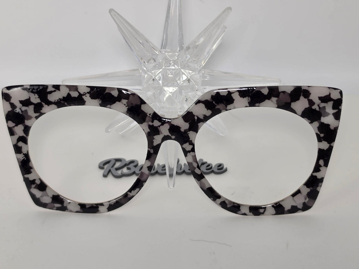 Dalmatian Tort - R3dvelvetee