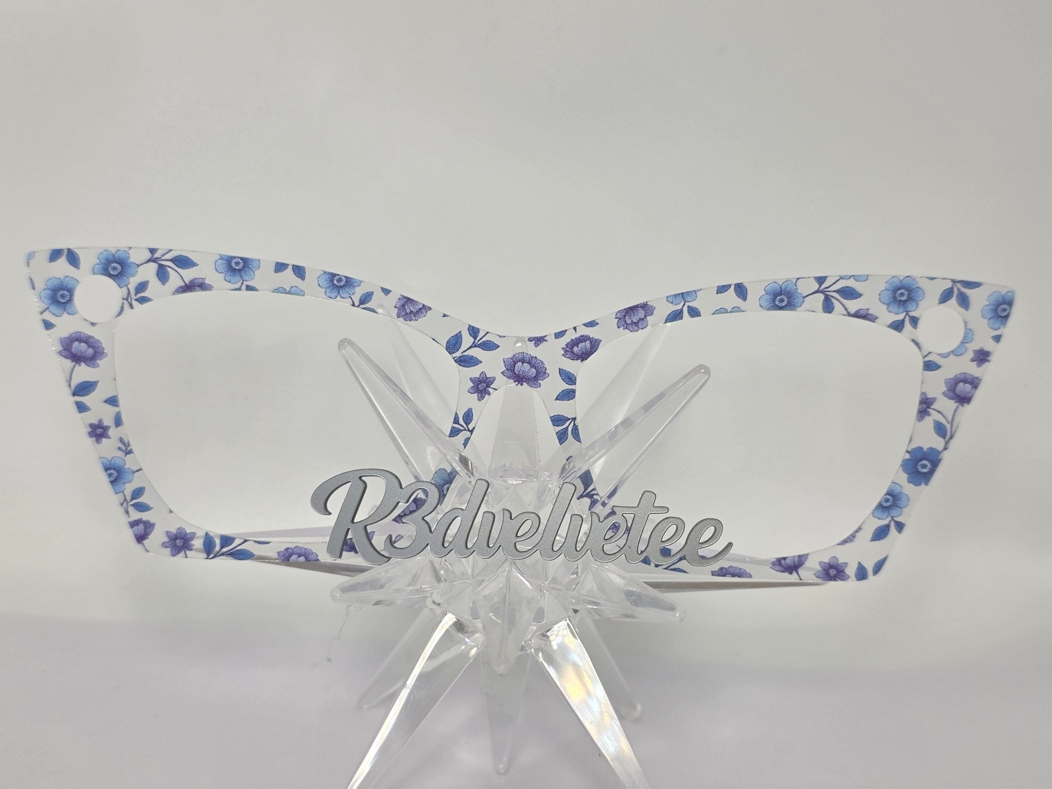 Ditzy Flowers - R3dvelvetee