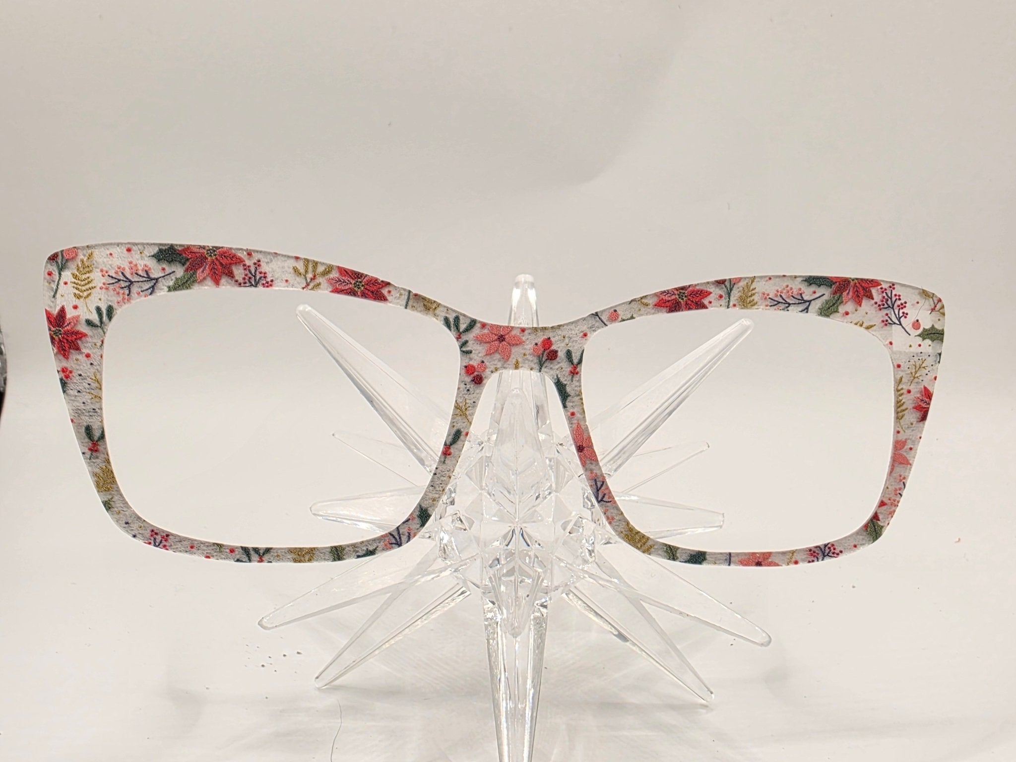 Frosted Poinsettas - R3dvelvetee