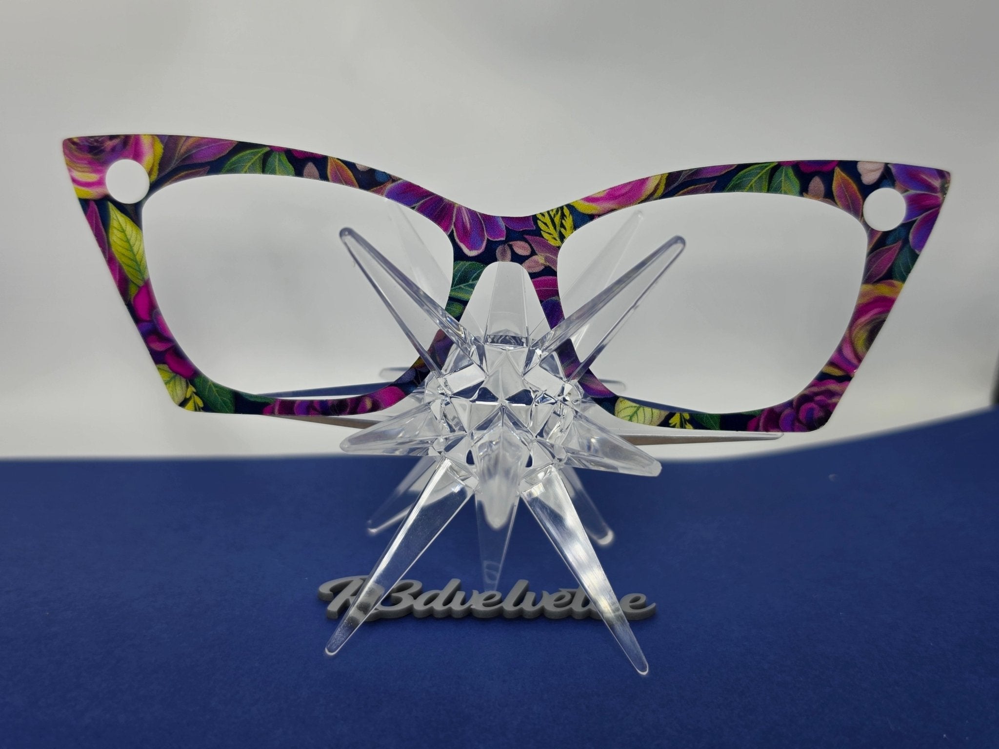 Garden Party - R3dvelvetee
