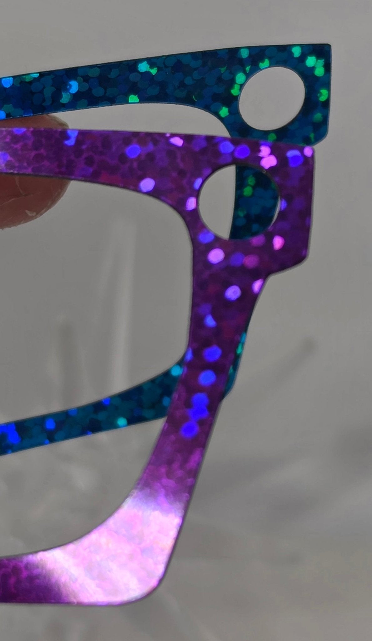 Holographic Speckles Flips - R3dvelvetee