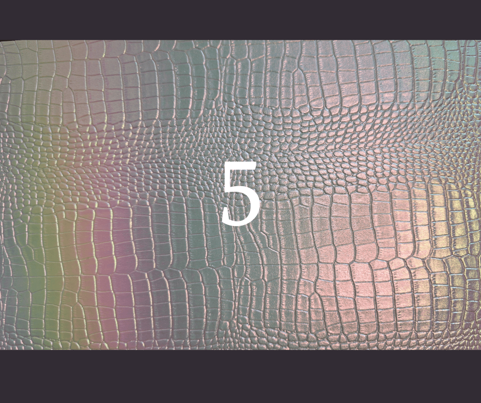 Karma Chameleon Toppers - R3dvelvetee