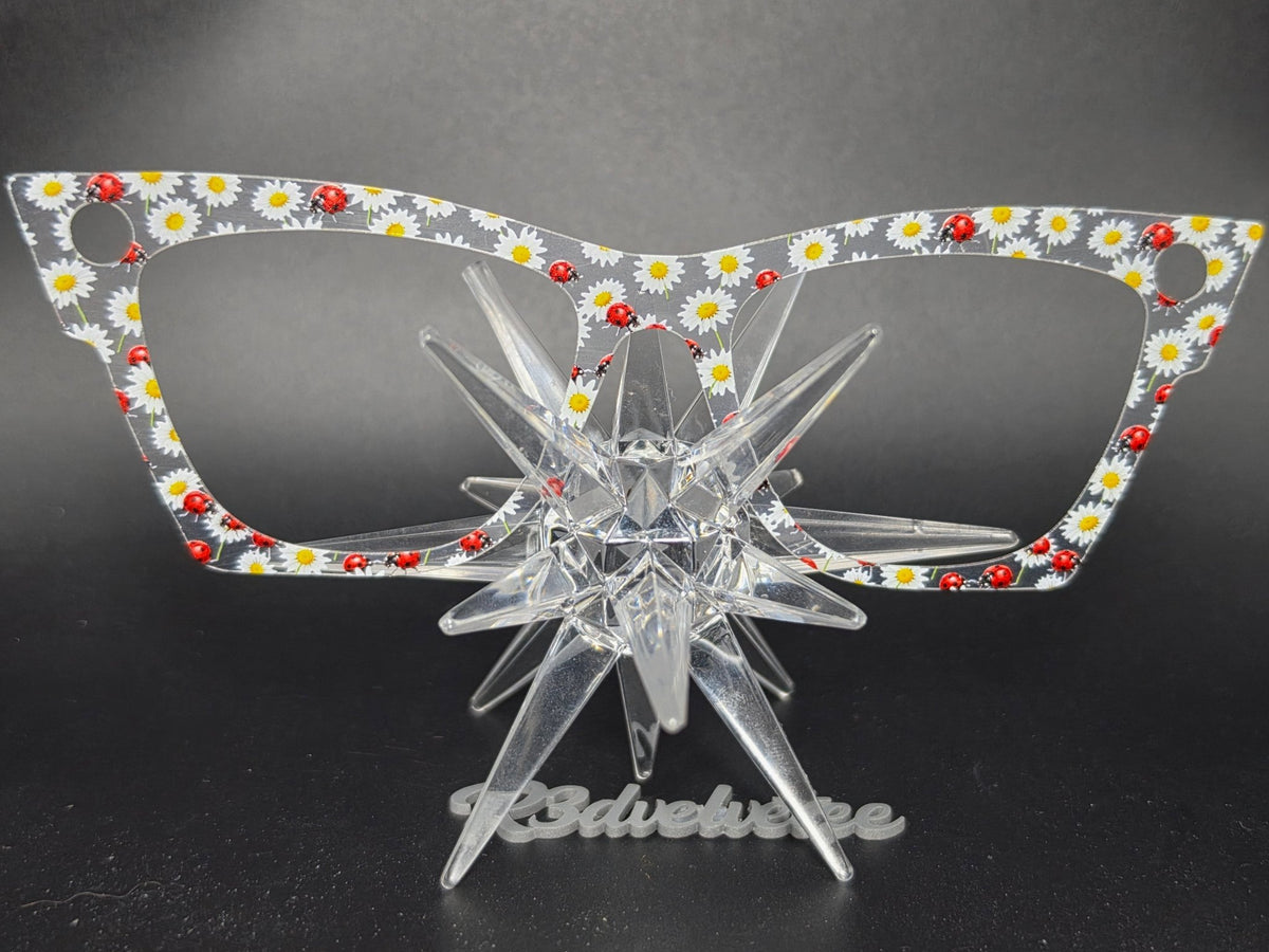 Ladybugs n Daisies - R3dvelvetee
