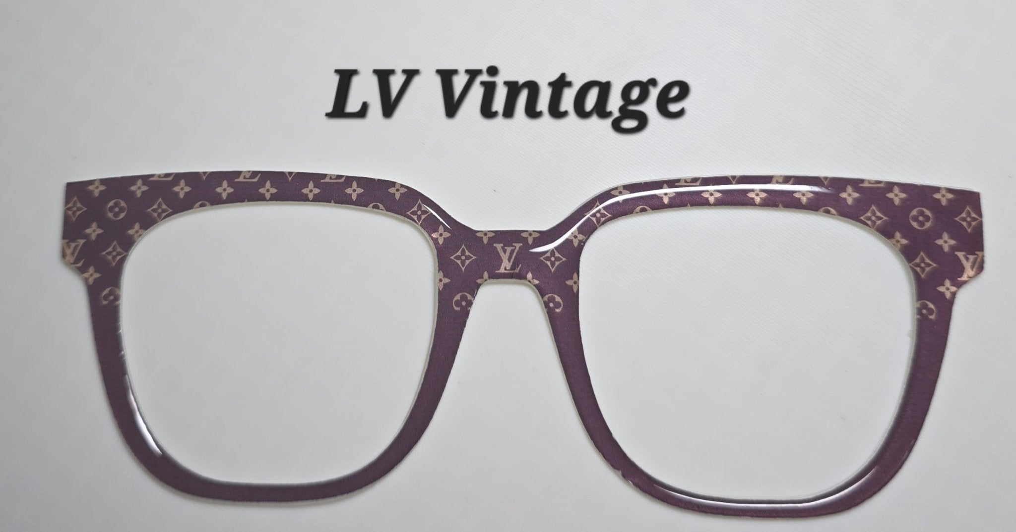 LV Vintage - R3dvelvetee