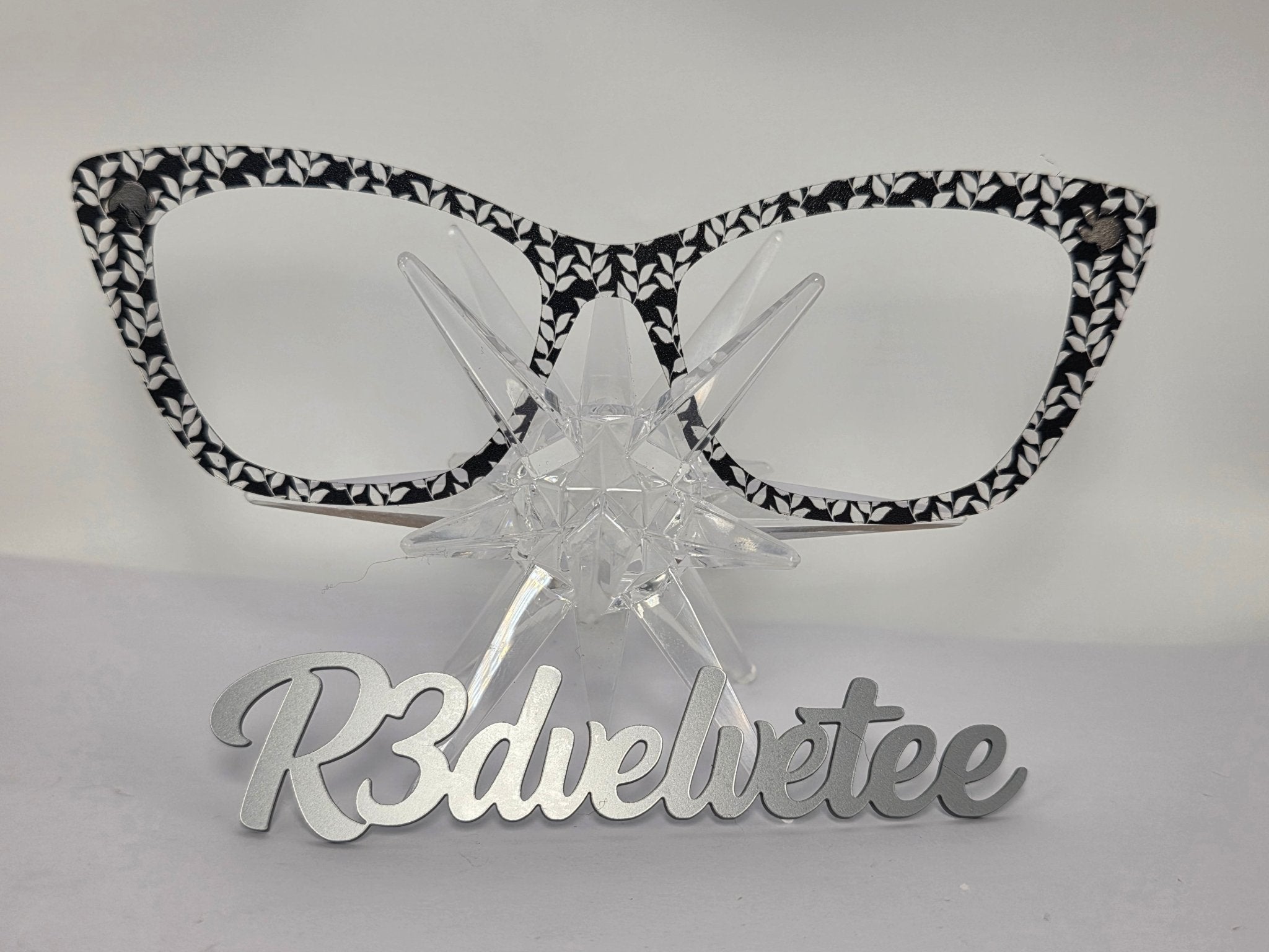 Monochrome Canopy - R3dvelvetee