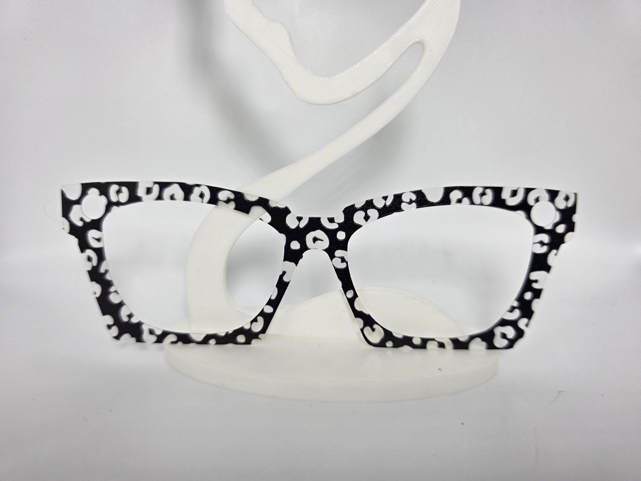 Reverse Leopard Spots - R3dvelvetee