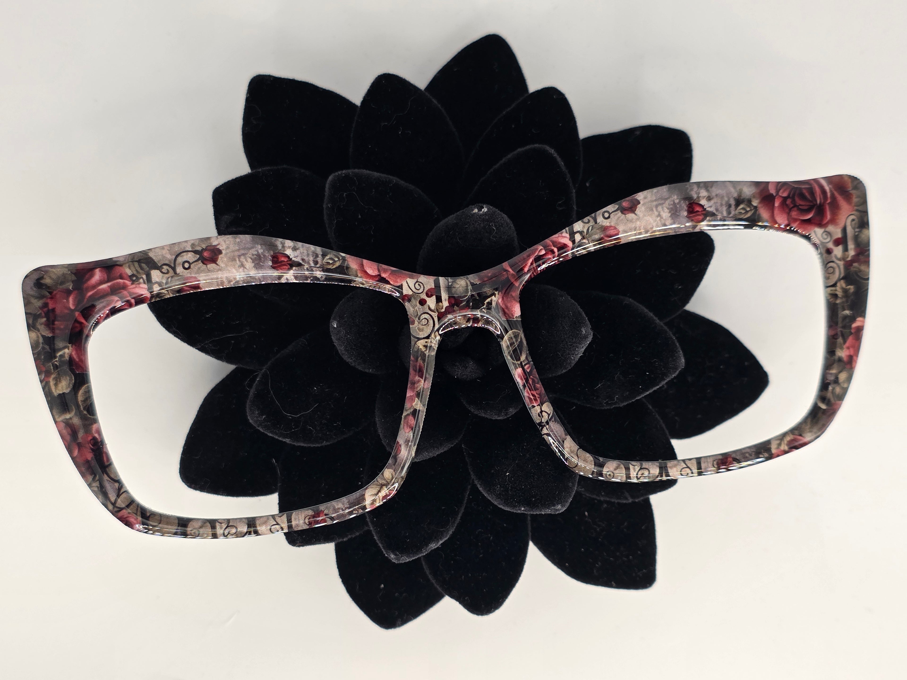 Gothic Garden Topper only