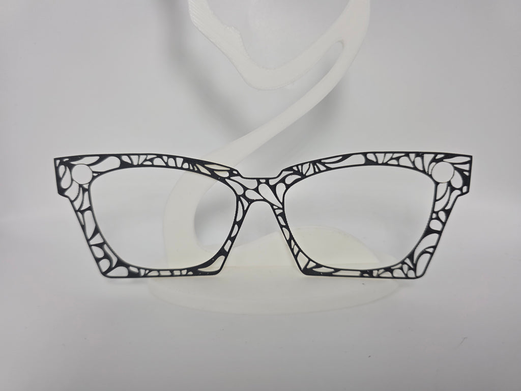 Willow's Window Flip Black/White Slip