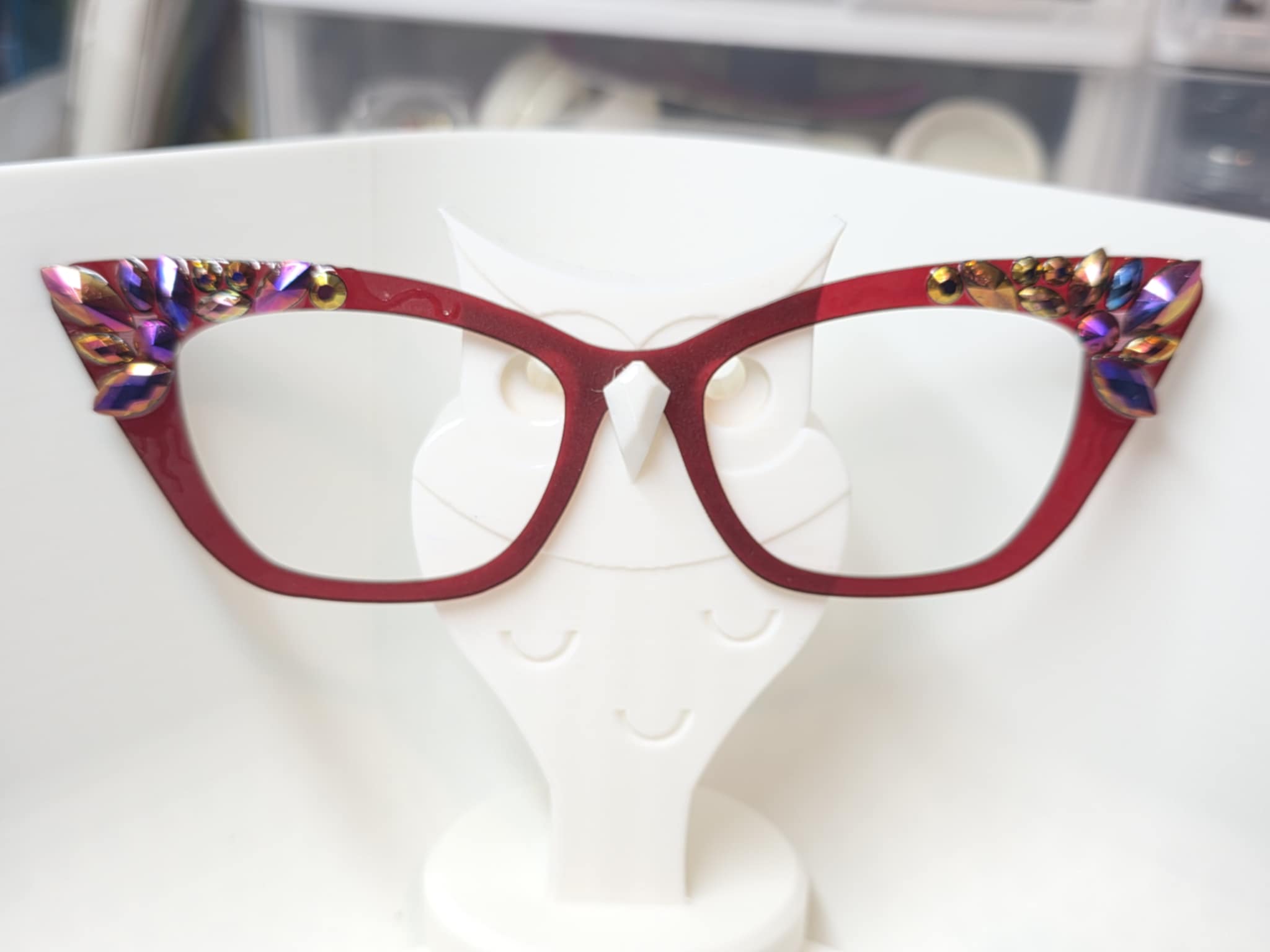 Burgundy Chele