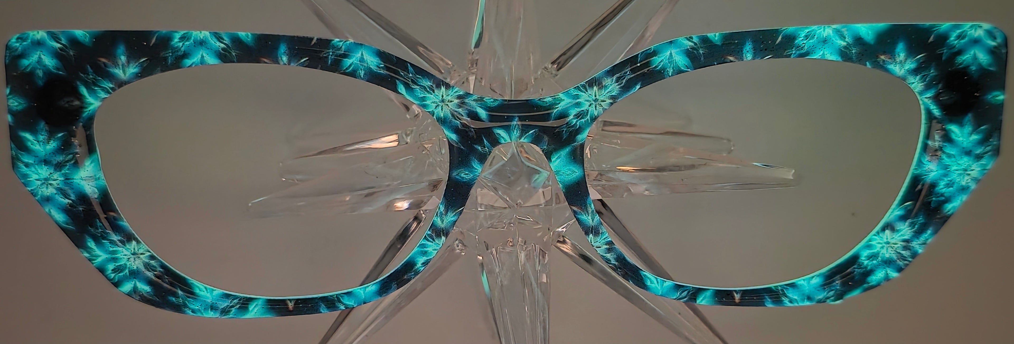 Snowflakes Aglow