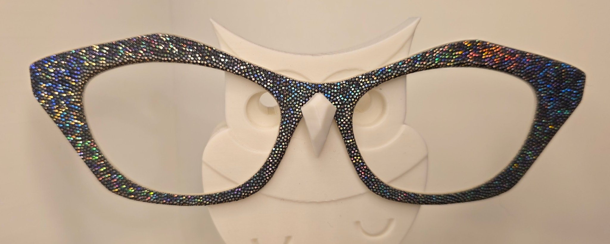 Shimmeresque Black - R3dvelvetee