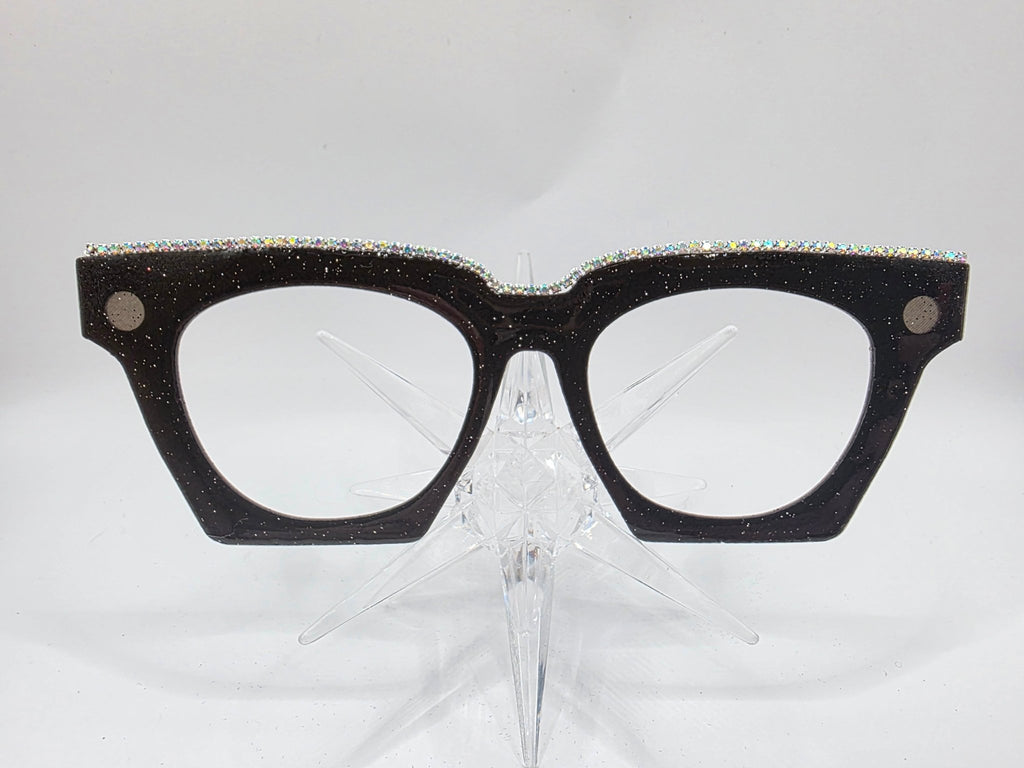 Studded Splendor - R3dvelvetee