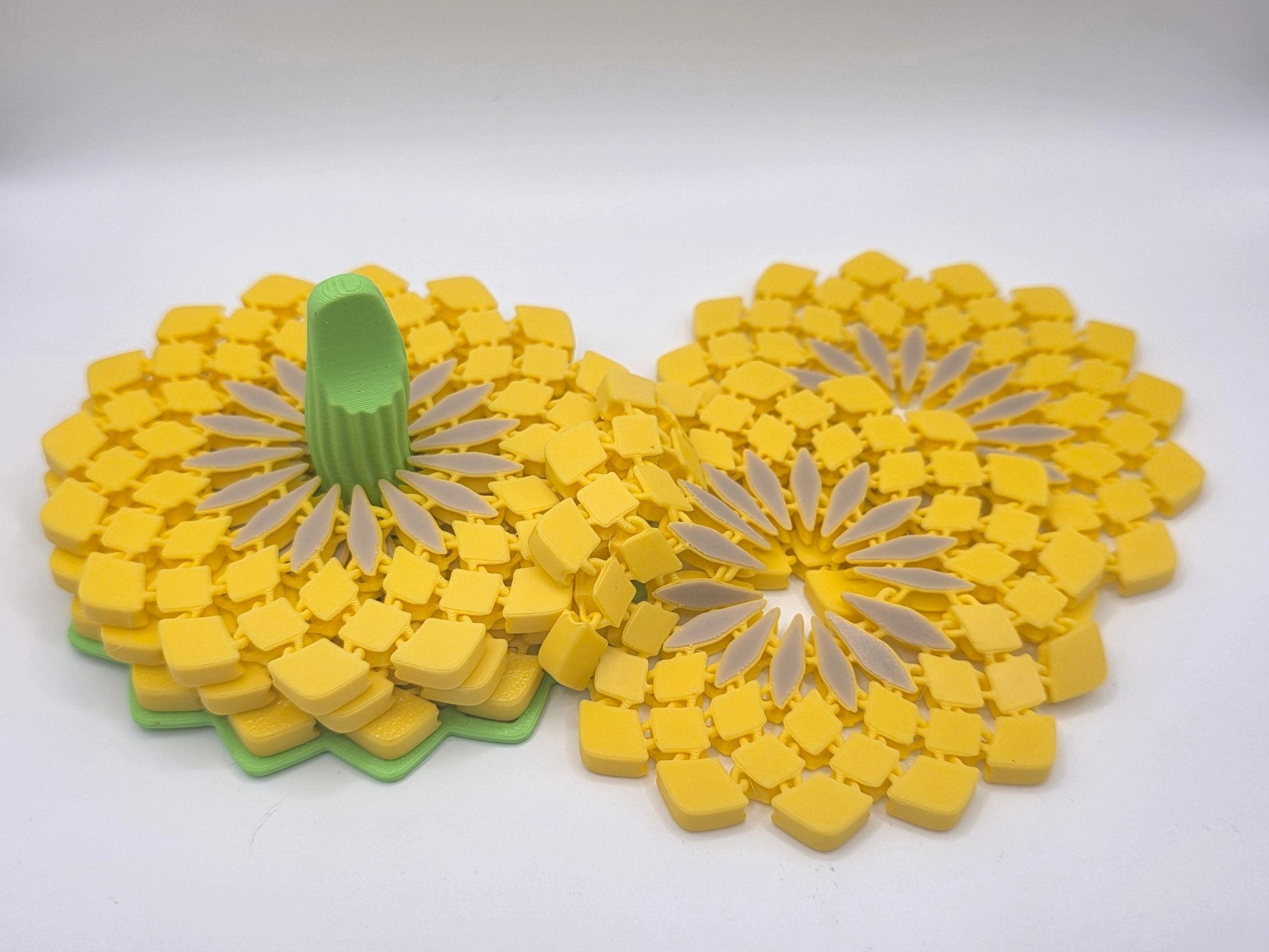 Sunflower Fidget Coaster set - R3dvelvetee