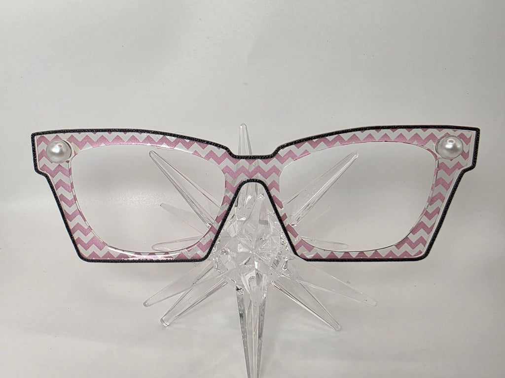 The Edge Caché - R3dvelvetee