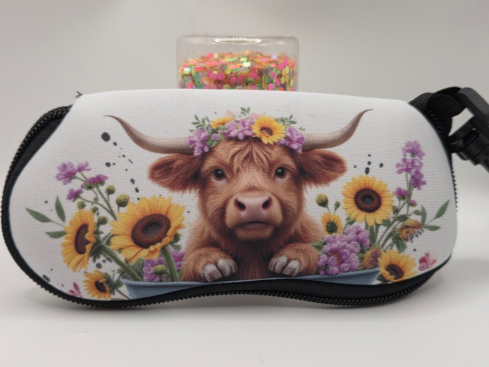 Topper Slip Glasses case - R3dvelvetee